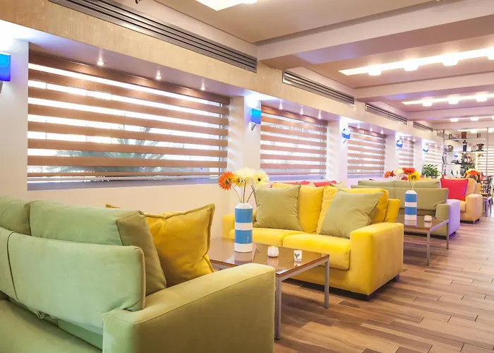 Tropical Hotel Seafront Boutique